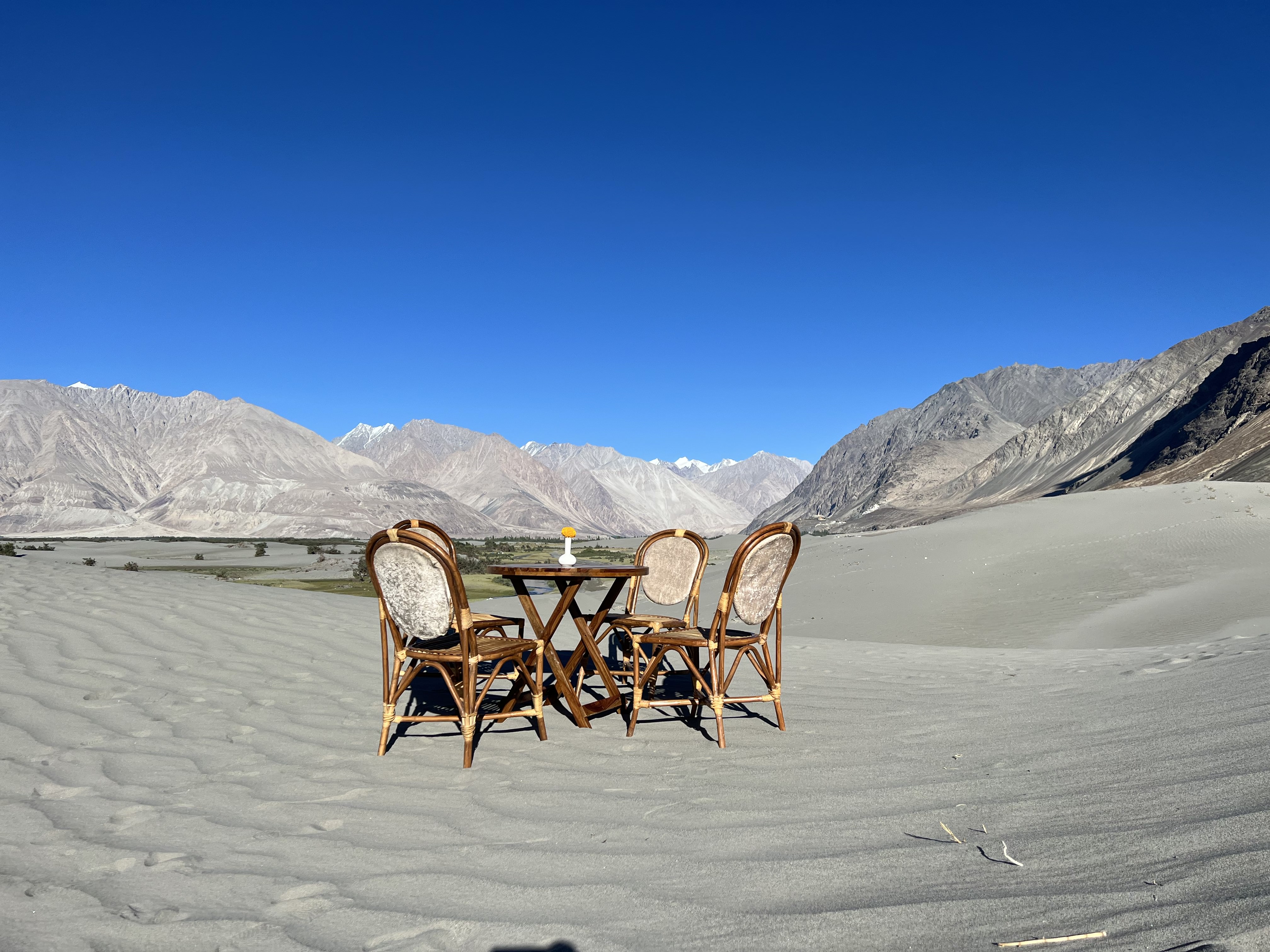 Best luxury hotel in ladakh